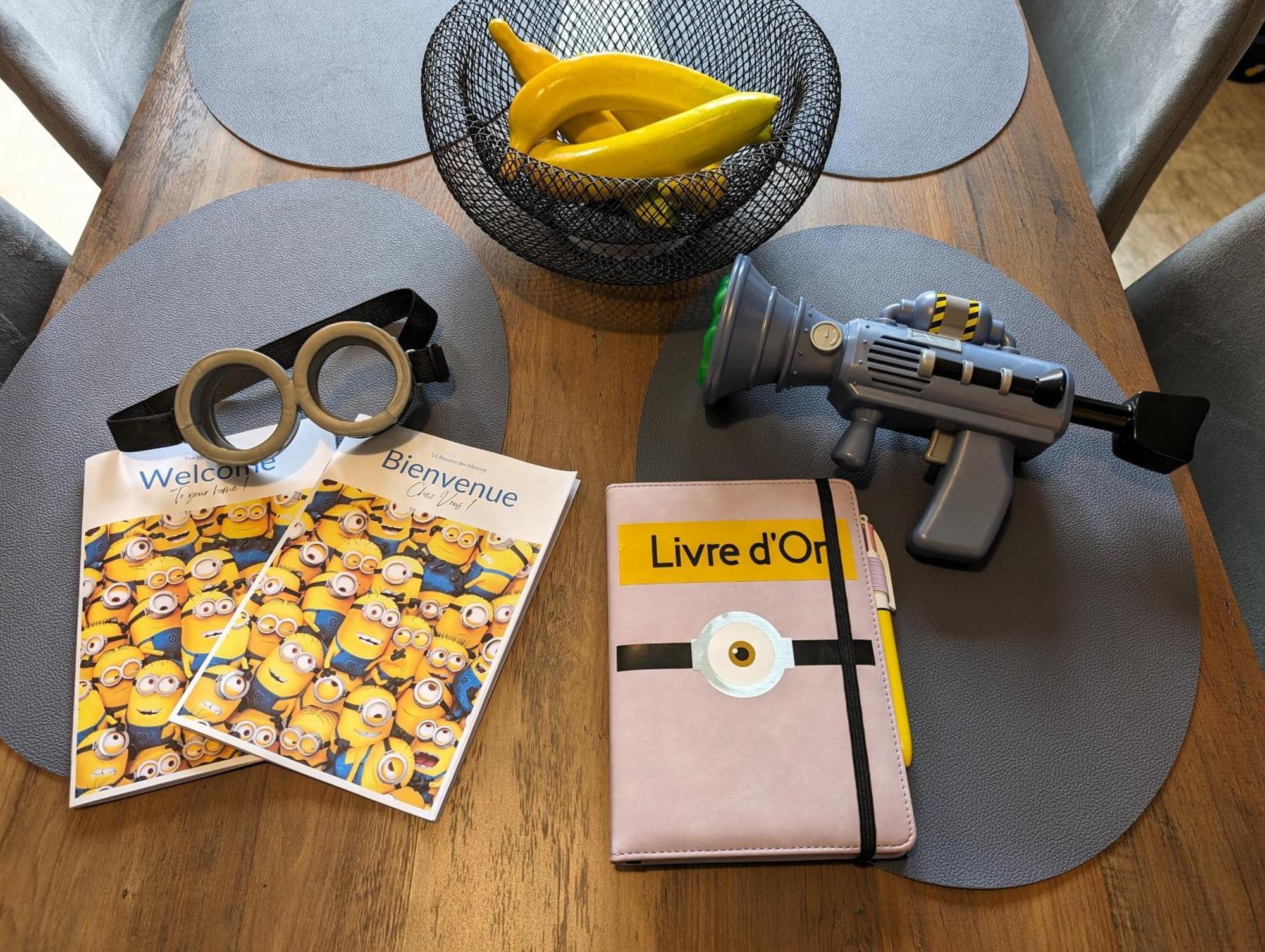 Le Repaire Des Minions - 10' Disney - Familial バイー・ロマンヴィリエ エクステリア 写真